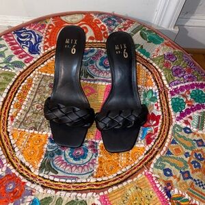 Mix No. 6 Elegant Black Braided Sandals